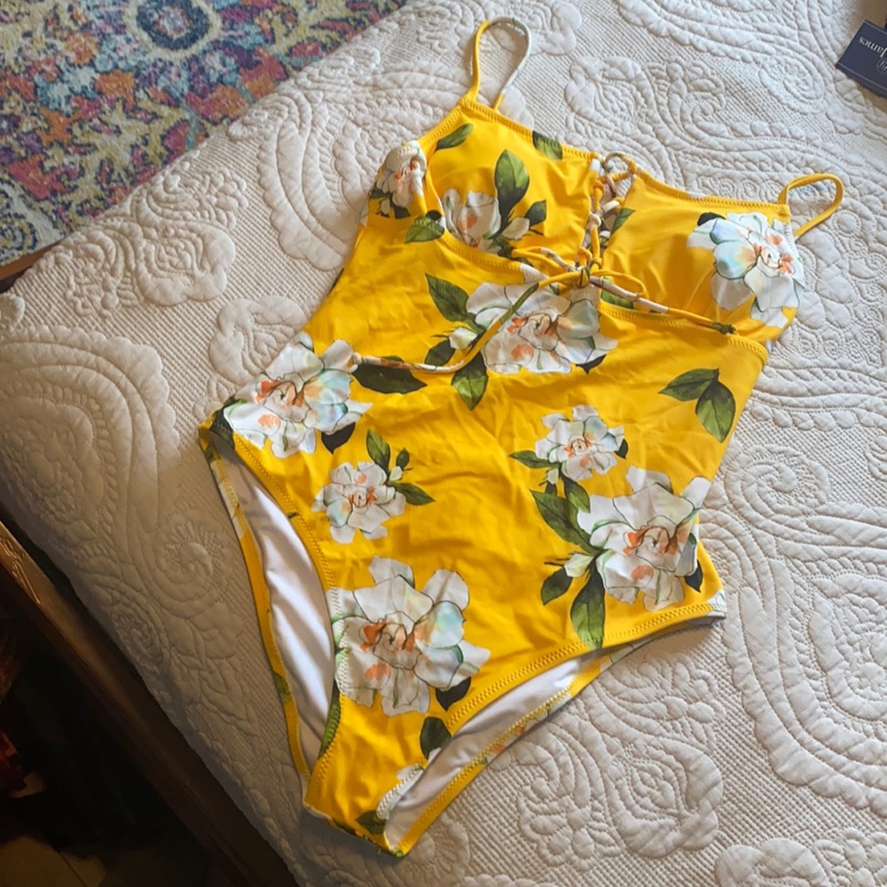 COPY - Cup She One Piece